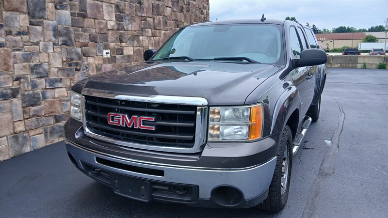 2011 GMC Sierra 1500 SL Extend cab - Photo 79 - Brunswick, OH 44212