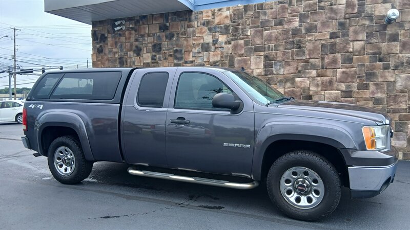 2011 GMC Sierra 1500 SL Extend cab - Photo 63 - Brunswick, OH 44212