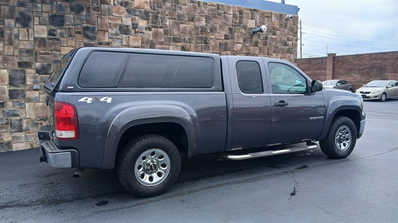 2011 GMC Sierra 1500 SL Extend cab - Photo 64 - Brunswick, OH 44212