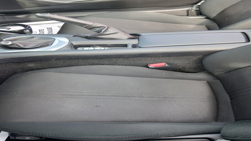 2016 Mazda MX-5 Miata Sport - Photo 15 - Brunswick, OH 44212