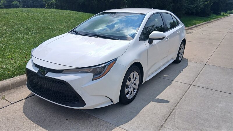 2020 Toyota Corolla LE - Photo 30 - Brunswick, OH 44212
