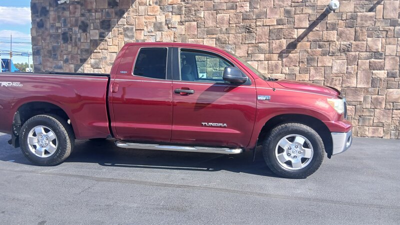 2008 Toyota Tundra Grade - Photo 13 - Brunswick, OH 44212