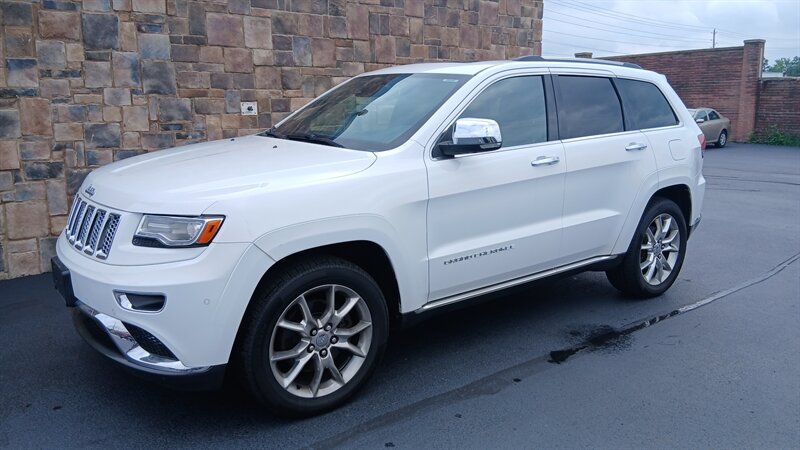 2014 Jeep Grand Cherokee Summit - Photo 19 - Brunswick, OH 44212