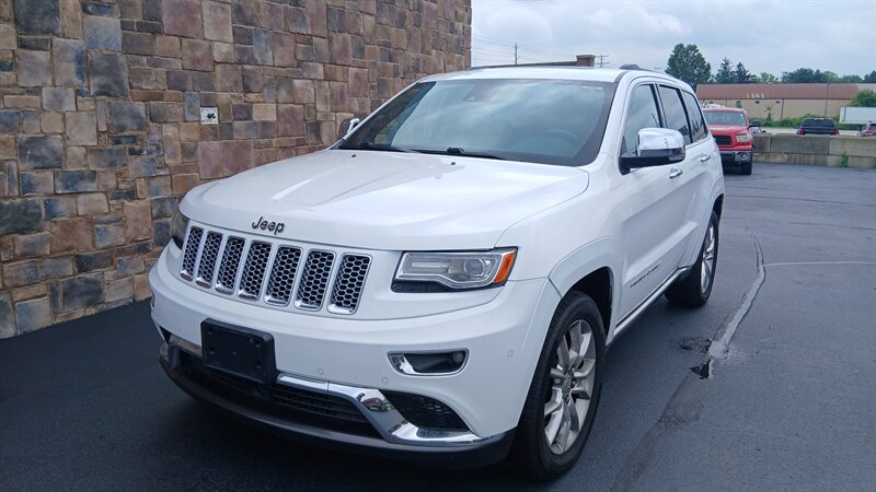 2014 Jeep Grand Cherokee Summit - Photo 23 - Brunswick, OH 44212