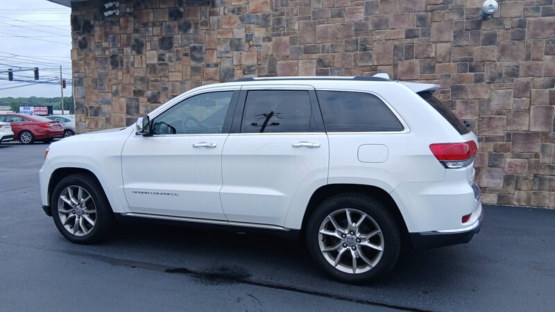 2014 Jeep Grand Cherokee Summit - Photo 26 - Brunswick, OH 44212