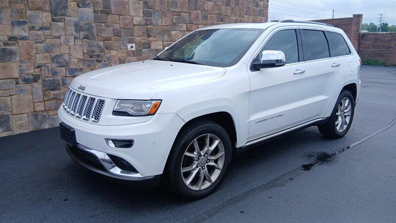 2014 Jeep Grand Cherokee Summit - Photo 49 - Brunswick, OH 44212