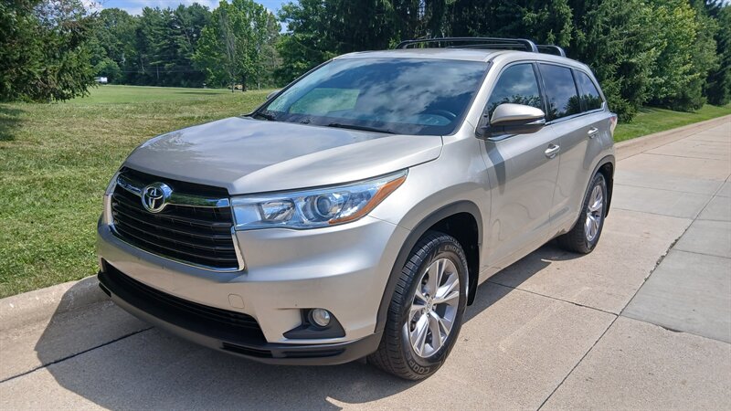 2015 Toyota Highlander LE - Photo 37 - Brunswick, OH 44212
