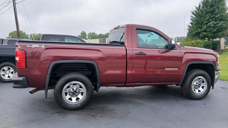 2014 GMC Sierra 1500 - Photo 21 - Brunswick, OH 44212