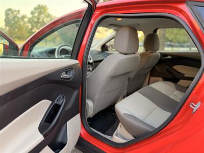 2013 Ford Focus SE - Photo 9 - Thomasville, NC 27360