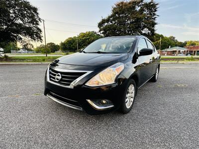 2019 Nissan Versa SV   - Photo 1 - Thomasville, NC 27360