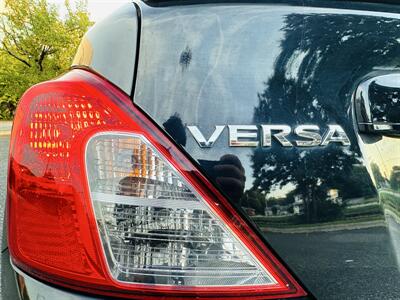 2019 Nissan Versa SV   - Photo 12 - Thomasville, NC 27360