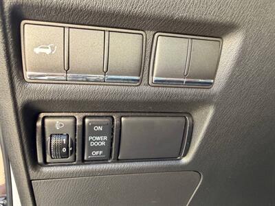 2017 INFINITI QX80 - Photo 23 - Thomasville, NC 27360