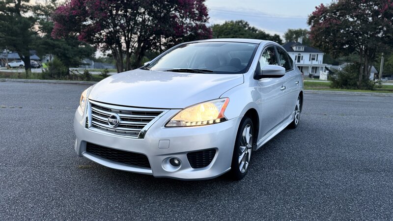 2013 Nissan Sentra SR   - Photo 1 - Thomasville, NC 27360