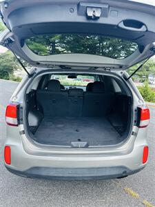 2015 Kia Sorento LX - Photo 18 - Thomasville, NC 27360