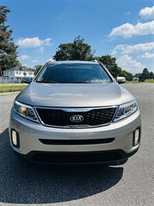 2015 Kia Sorento LX - Photo 2 - Thomasville, NC 27360