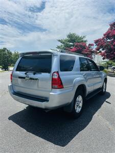 2007 Toyota 4Runner SR5 - Photo 5 - Thomasville, NC 27360
