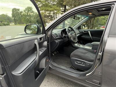 2009 Toyota Highlander Sport - Photo 17 - Thomasville, NC 27360