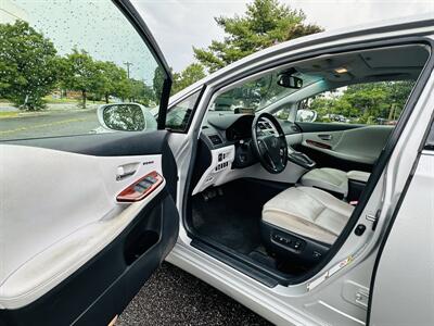 2010 Lexus HS 250h Premium - Photo 16 - Thomasville, NC 27360
