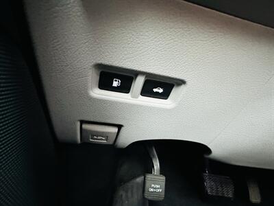 2010 Lexus HS 250h Premium - Photo 30 - Thomasville, NC 27360