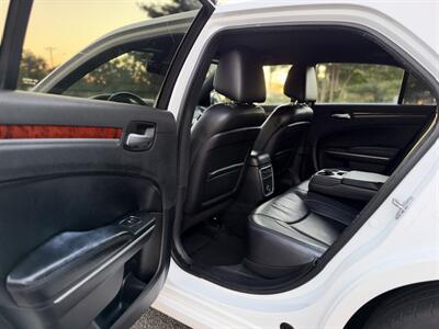2013 Chrysler 300 Series AWD V6 4D SEDAN - Photo 16 - Thomasville, NC 27360