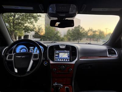 2013 Chrysler 300 Series AWD V6 4D SEDAN - Photo 25 - Thomasville, NC 27360