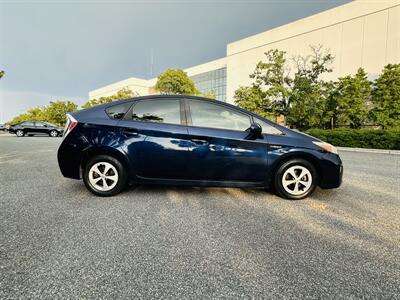 2015 Toyota Prius Two   - Photo 4 - Thomasville, NC 27360