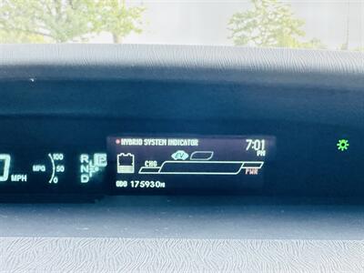 2015 Toyota Prius Two   - Photo 20 - Thomasville, NC 27360