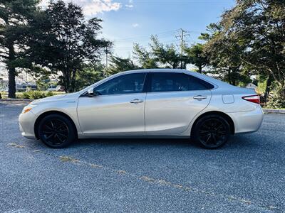 2016 Toyota Camry XLE Hybrid - Photo 8 - Thomasville, NC 27360