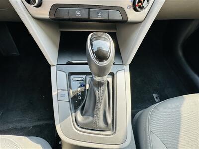 2018 Hyundai ELANTRA SE   - Photo 23 - Thomasville, NC 27360