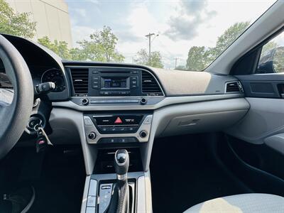 2018 Hyundai ELANTRA SE   - Photo 20 - Thomasville, NC 27360