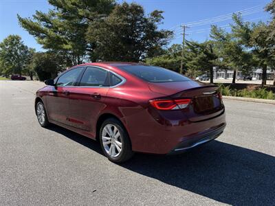 2015 Chrysler 200 Series Limited   - Photo 6 - Thomasville, NC 27360