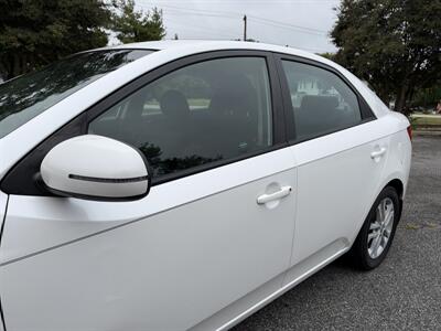 2012 Kia Forte EX - Photo 10 - Thomasville, NC 27360