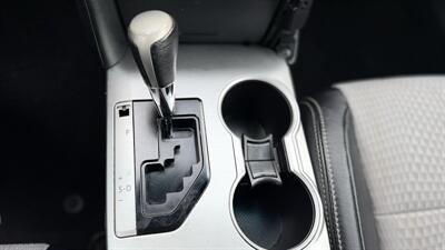 2014 Toyota Camry SE - Photo 24 - Thomasville, NC 27360