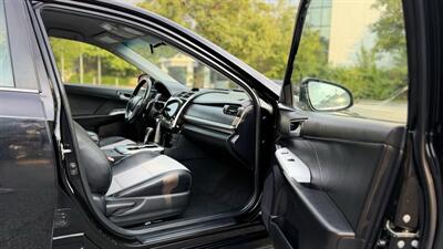 2014 Toyota Camry SE - Photo 17 - Thomasville, NC 27360