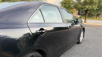 2014 Toyota Camry SE - Photo 14 - Thomasville, NC 27360