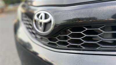 2014 Toyota Camry SE - Photo 9 - Thomasville, NC 27360