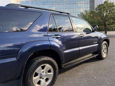 2008 Toyota 4Runner SR5 AWD - Photo 13 - Thomasville, NC 27360