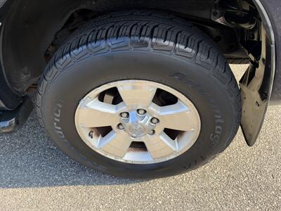 2008 Toyota 4Runner SR5 AWD - Photo 30 - Thomasville, NC 27360