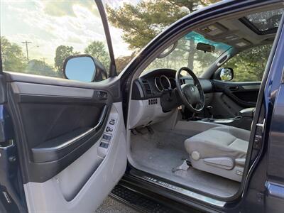 2008 Toyota 4Runner SR5 AWD - Photo 14 - Thomasville, NC 27360