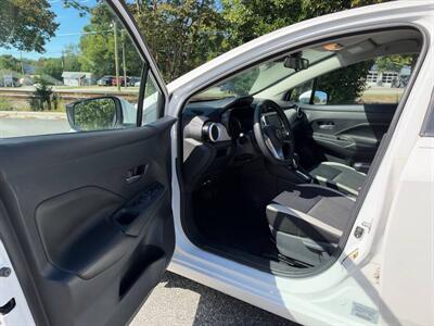 2020 Nissan Versa SV - Photo 8 - Thomasville, NC 27360