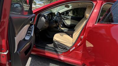 2017 Mazda MAZDA6 Touring - Photo 11 - Thomasville, NC 27360