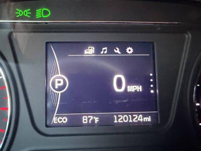 2018 Kia Sorento LX   - Photo 17 - Thomasville, NC 27360