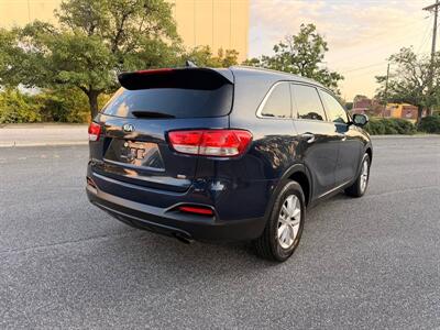 2018 Kia Sorento LX   - Photo 7 - Thomasville, NC 27360
