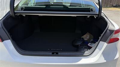 2019 Toyota Camry LE   - Photo 6 - Sacramento, CA 95825
