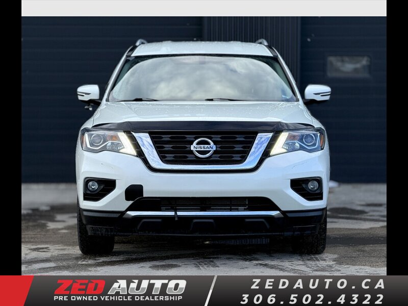 2019 Nissan Pathfinder S  