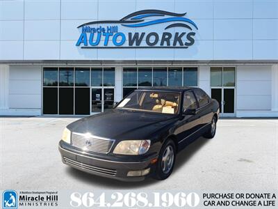 1999 Lexus LS 400 Sedan