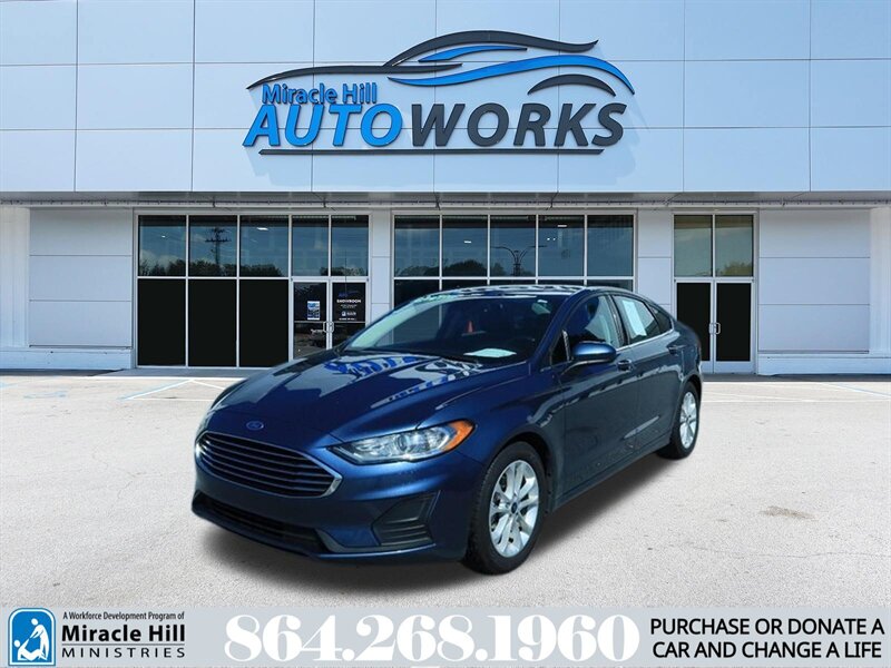 2019 Ford Fusion SE  