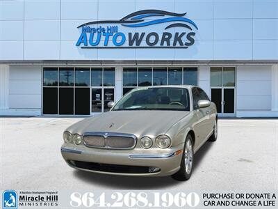 2006 Jaguar XJ8 LWB Sedan