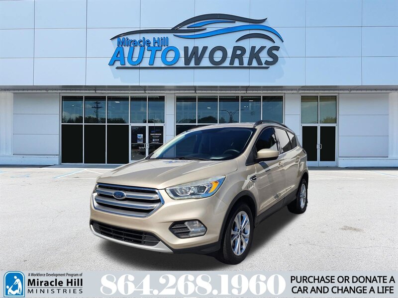2017 Ford Escape SE  