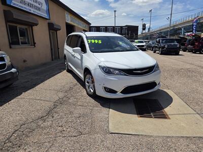 2017 Chrysler Pacifica Touring Plus   - Photo 16 - Philadelphia, PA 19124